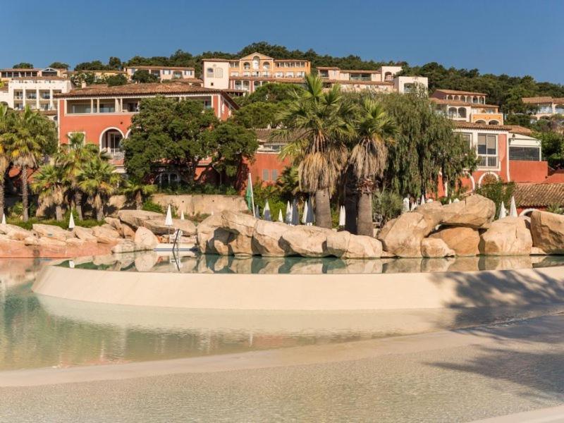 Les Restanques vue mer 5 pers Glycine 2067 Grimaud Extérieur photo