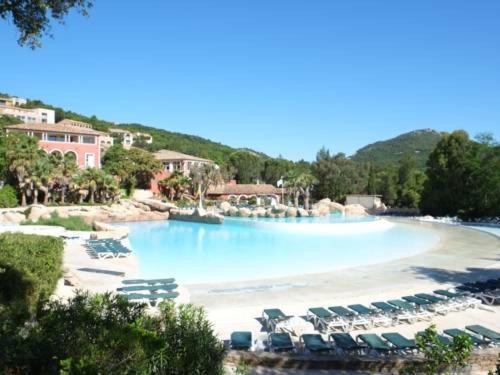 Les Restanques vue mer 5 pers Glycine 2067 Grimaud Extérieur photo